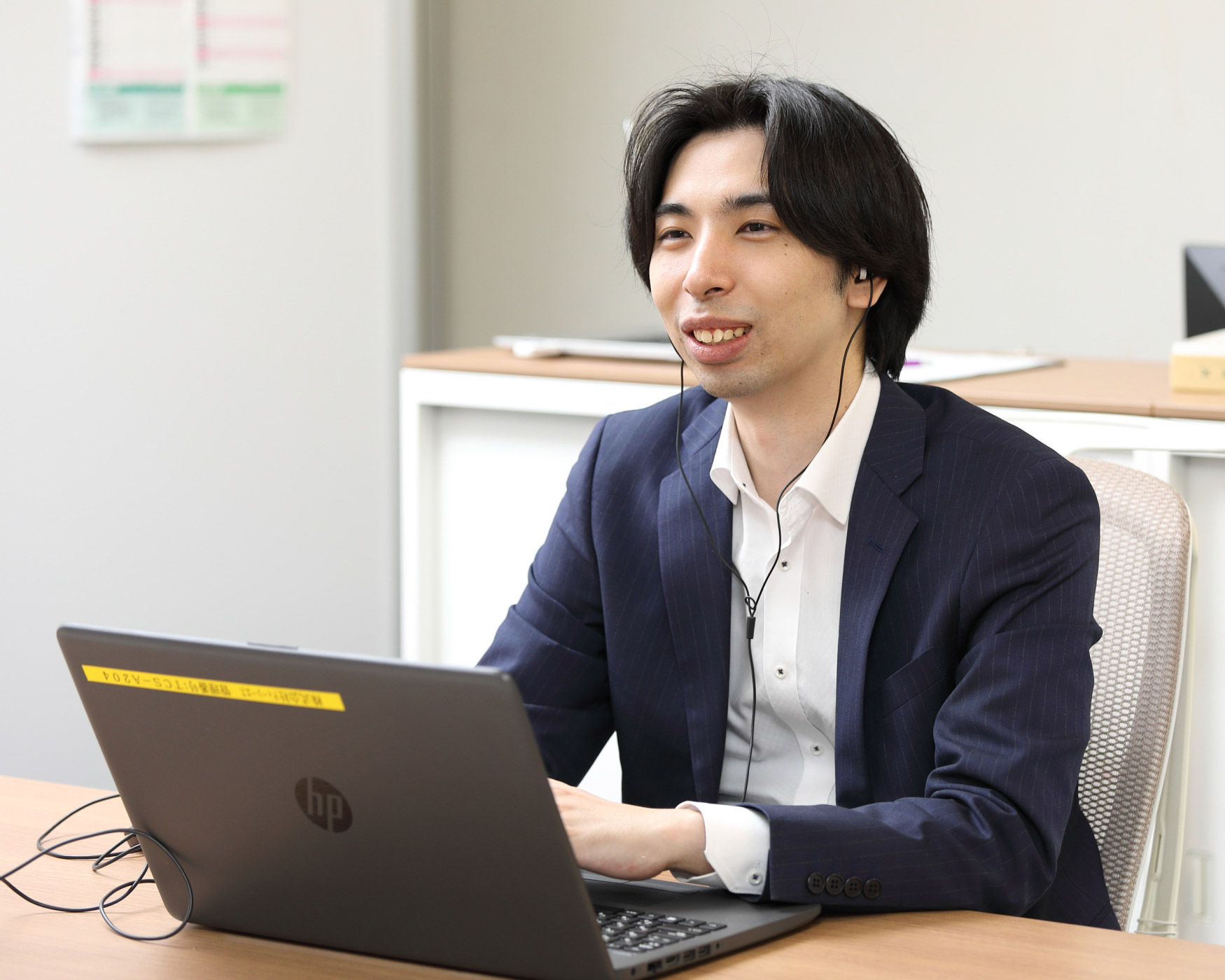 村野 友哉